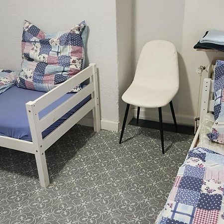 Handwerker Unterkunft Monteurzimmer Mit Gemeinschaftsbad In Brebach 사르브루켄 외부 사진