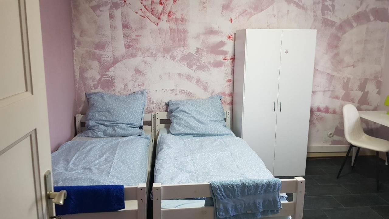 Handwerker Unterkunft Monteurzimmer Mit Gemeinschaftsbad In Brebach 사르브루켄 외부 사진